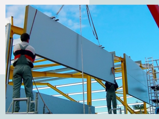 Монтаж сэндвич-панелей в Алапаевске от 642 руб.